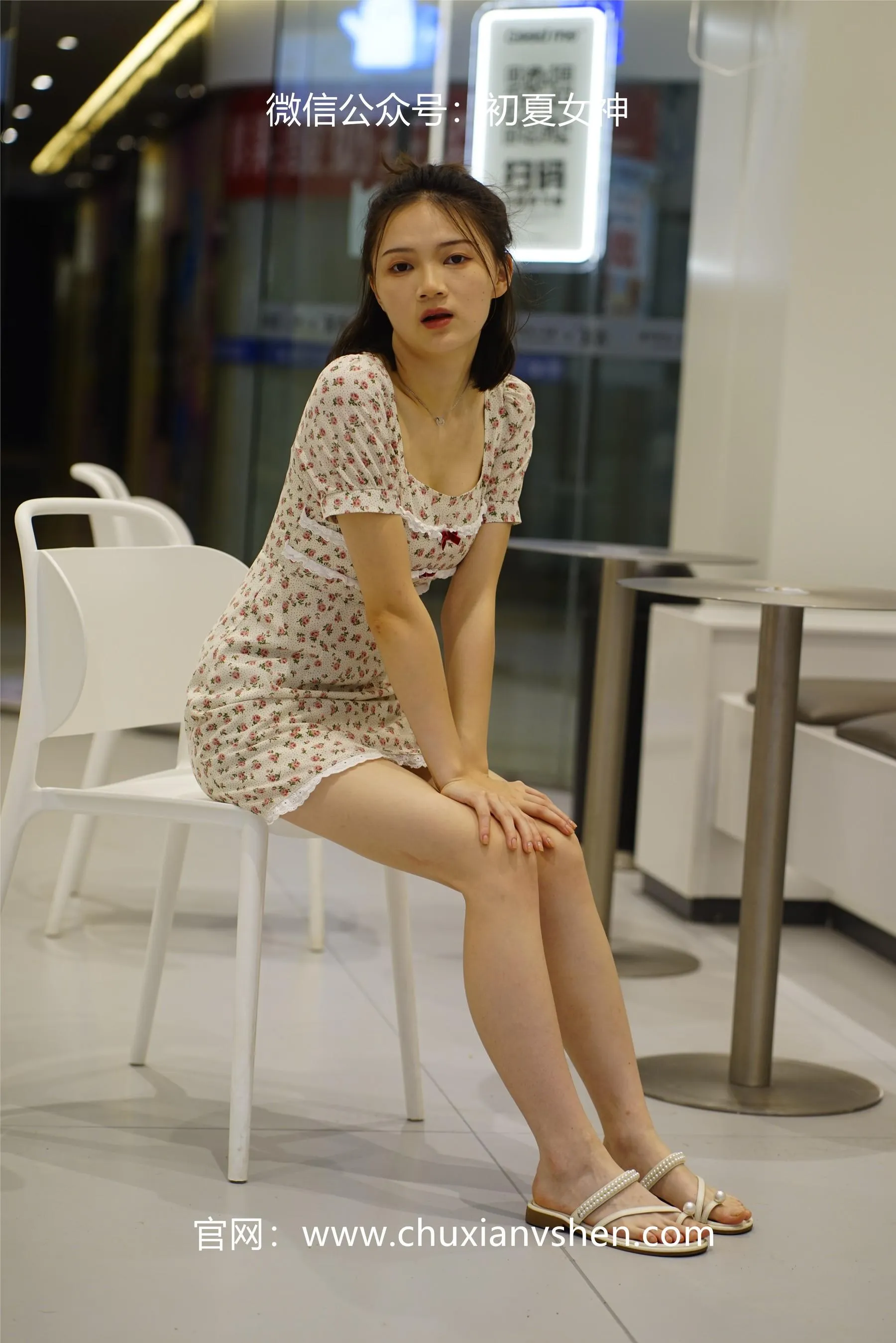 初夏女神 NO.043 大发 碎花小裙 [136P]插图8
